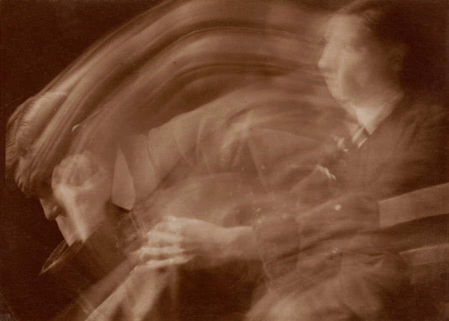 © Anton Giulio Bragaglia 01